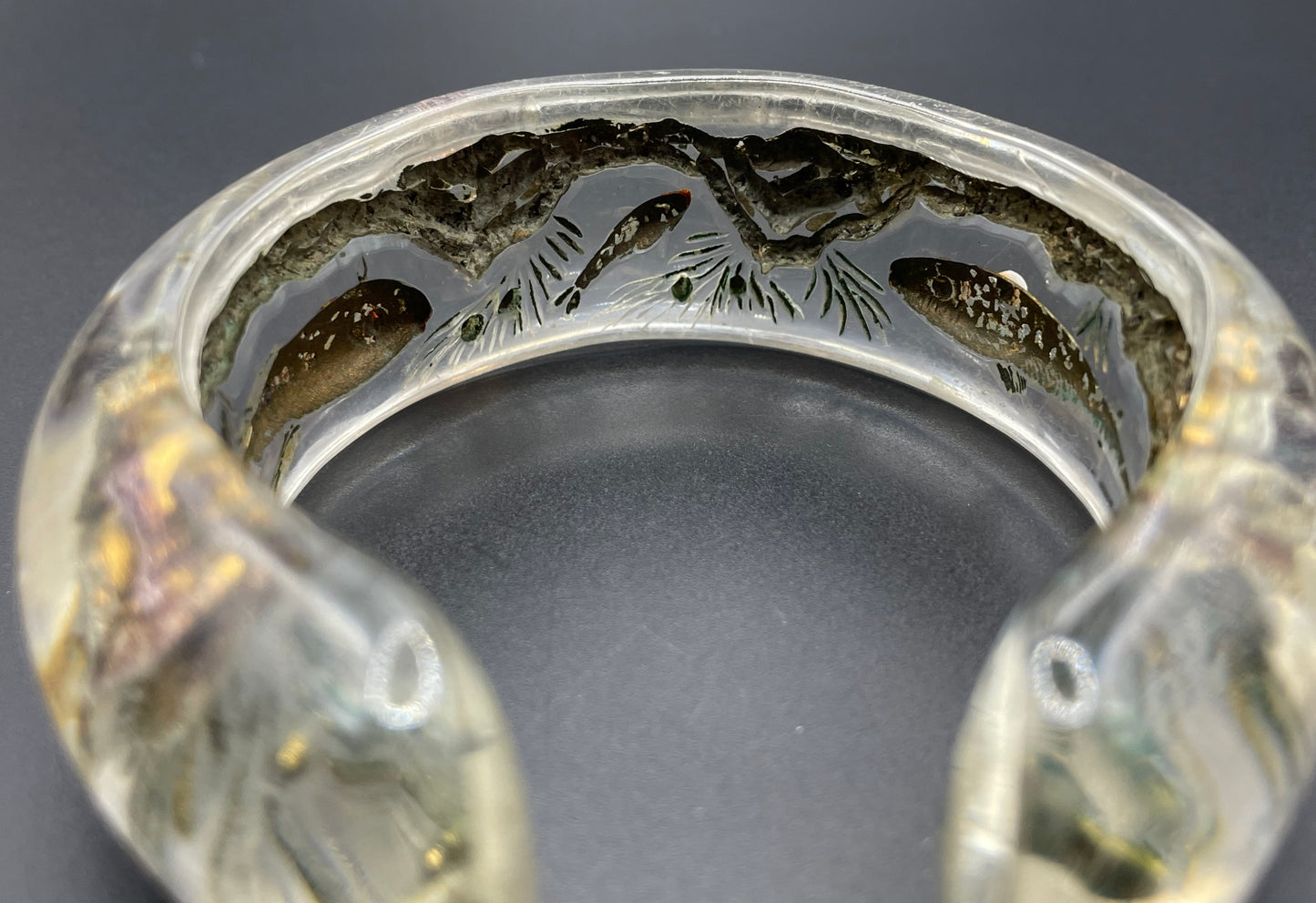 Rare Dunhill Aquarium reverse carved lucite cuff bangle, companion to the aquarium lighters from around 1950