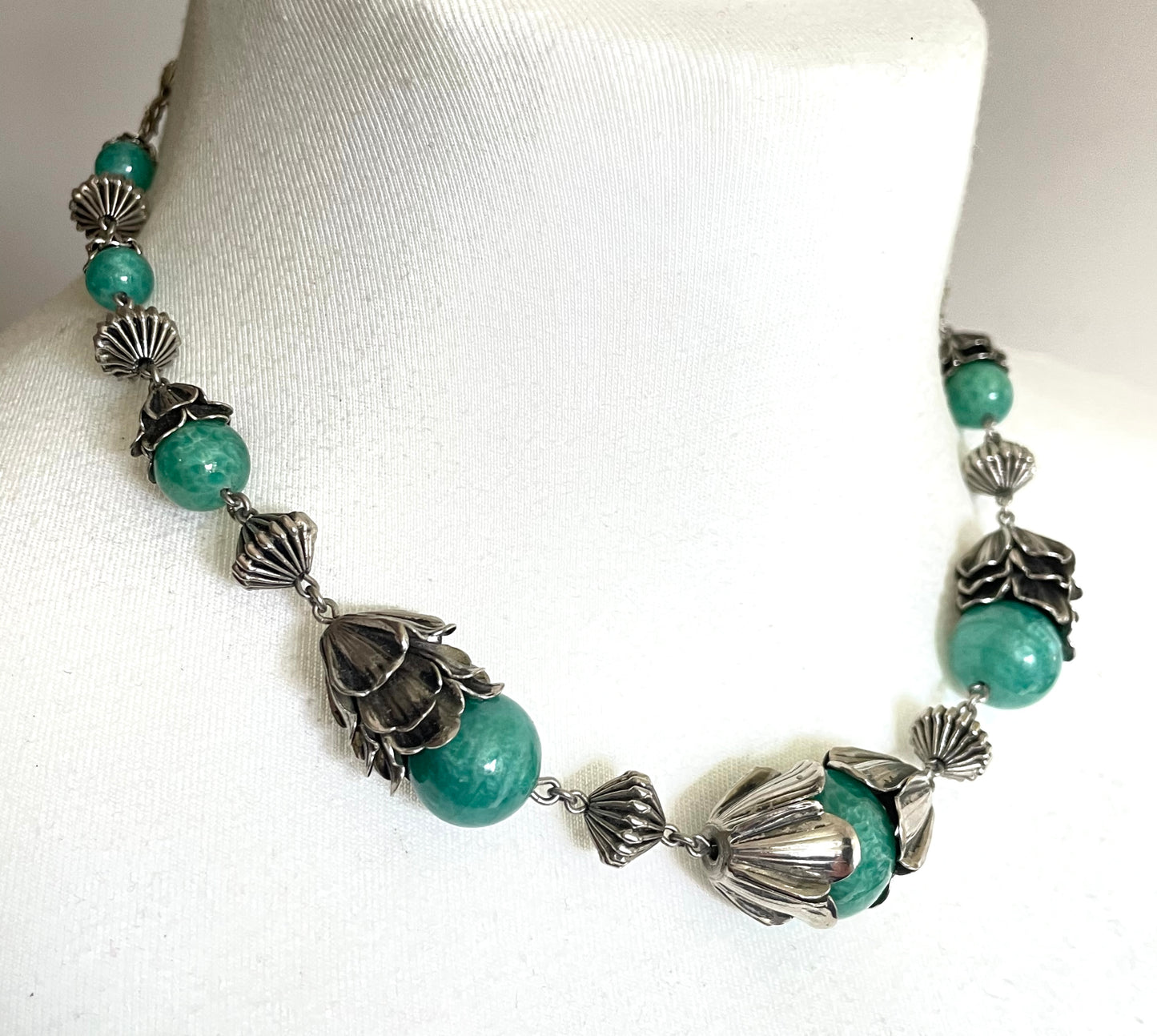 Vintage Jakob Bengel Art Deco machine age silver tone / chrome and green Peking style glass bead chunky geometric statement necklace