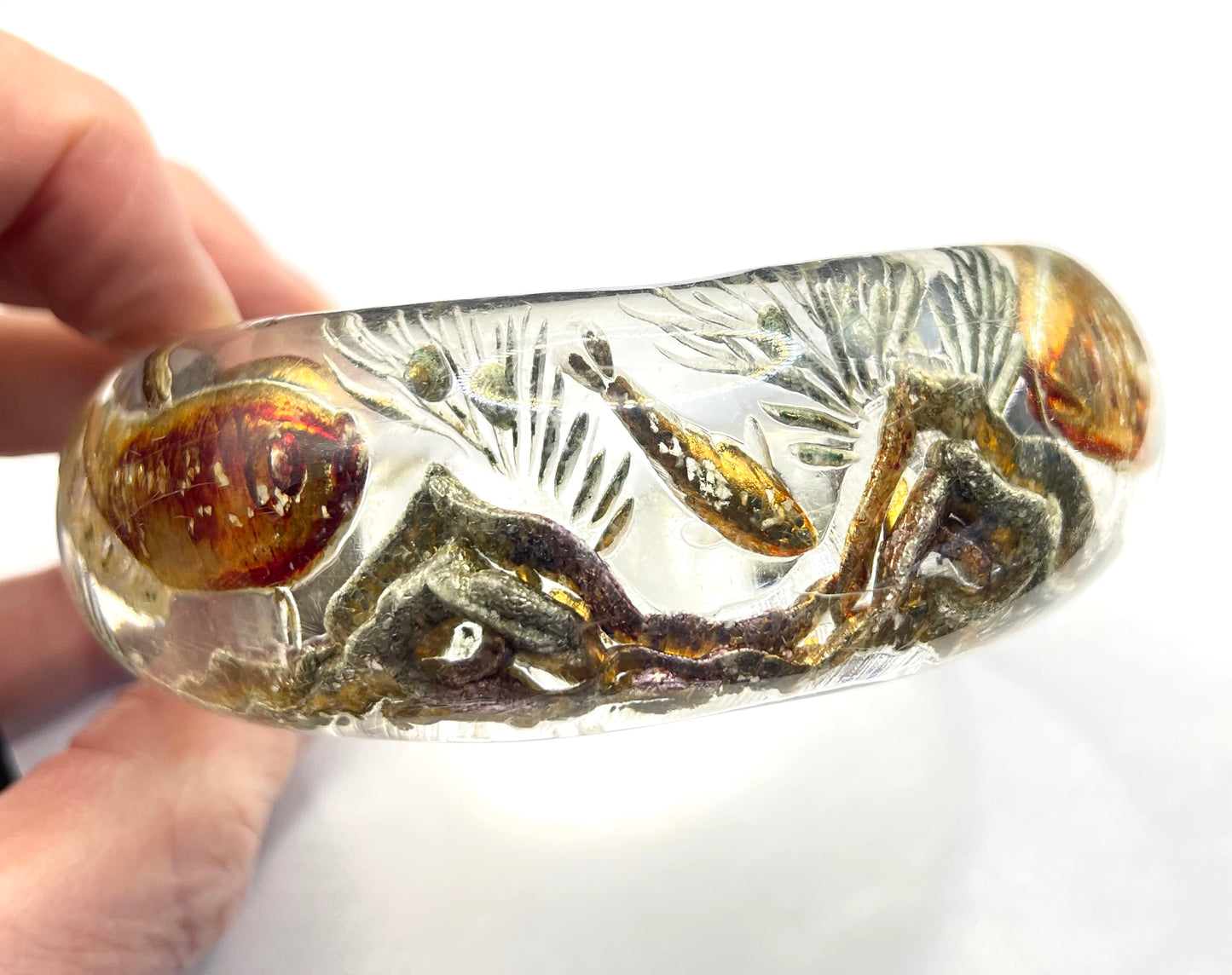 Rare Dunhill Aquarium reverse carved lucite cuff bangle, companion to the aquarium lighters from around 1950