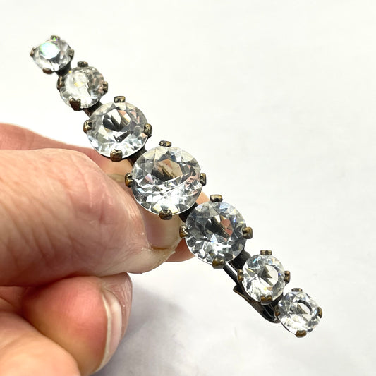 Vintage Art Deco bezel set clear crystal riviere rhinestone bar brooch, open-backed rhinestones in antique gold tone