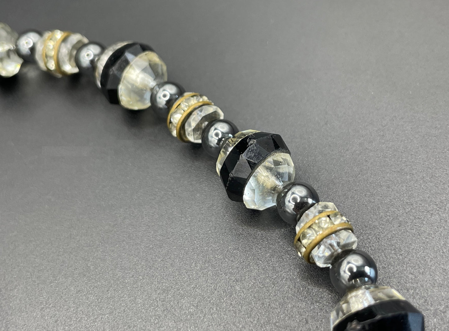 Vintage Art Deco clear and black crystal faceted glass bead necklace with rhinestone rondelle beads with ornate screw clasp
