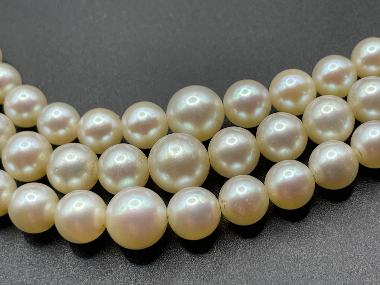 Antique real cultured 5mm pearl triple strand necklace in presentation box with pretty 9ct gold and cultured pearl cabochon clasp, 62 grams