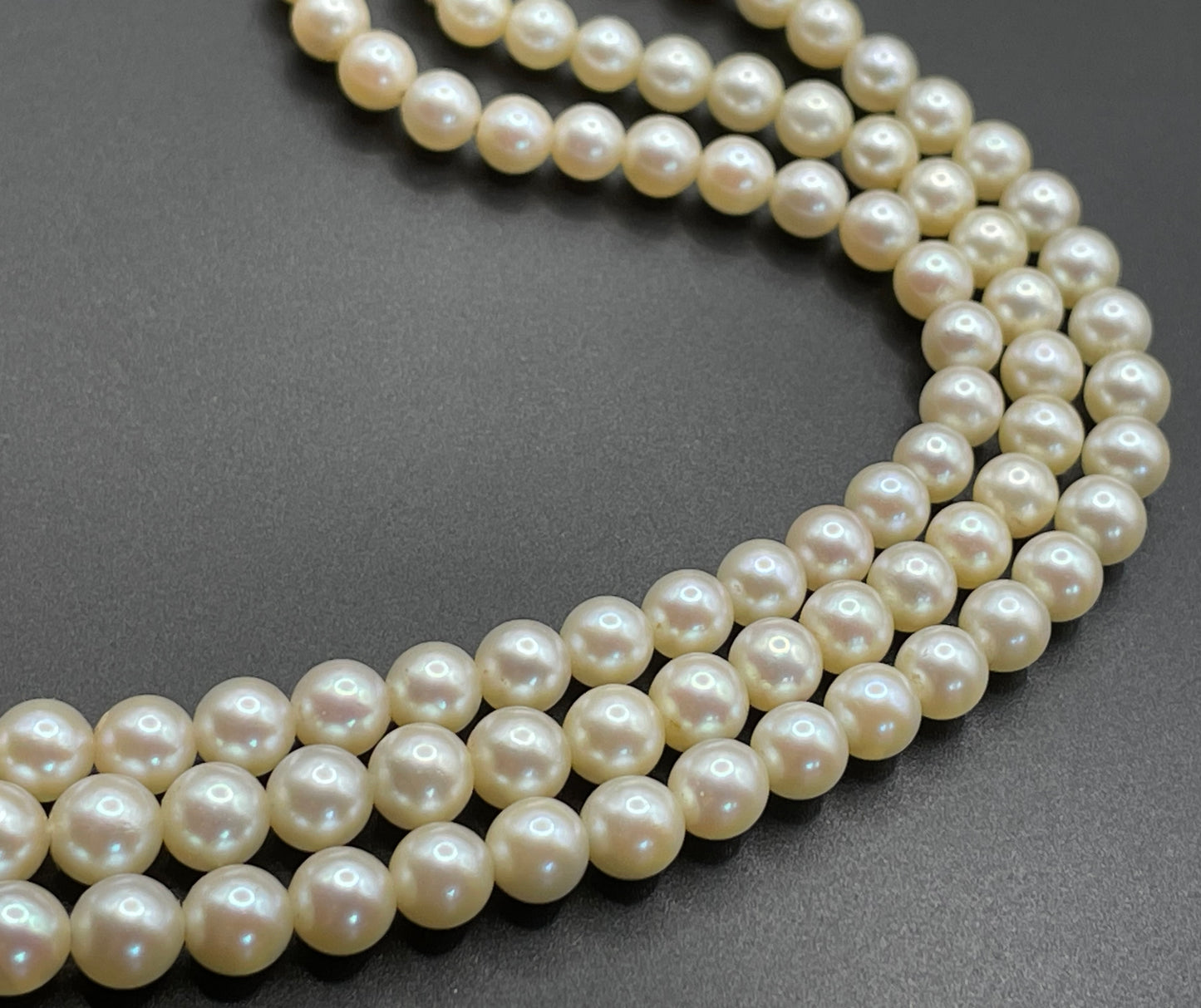 Antique real cultured 5mm pearl triple strand necklace in presentation box with pretty 9ct gold and cultured pearl cabochon clasp, 62 grams