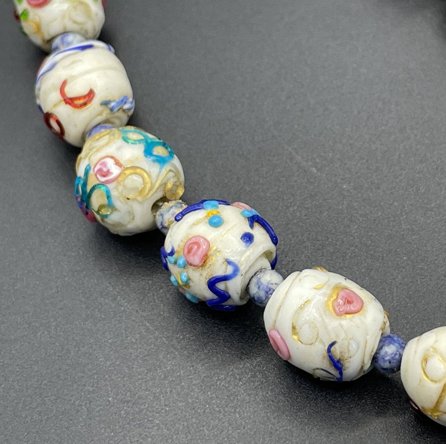 Antique Venetian wedding cake Fiorato glass white and multi-coloured hand made beaded choker necklace, a really old piece with signs of age