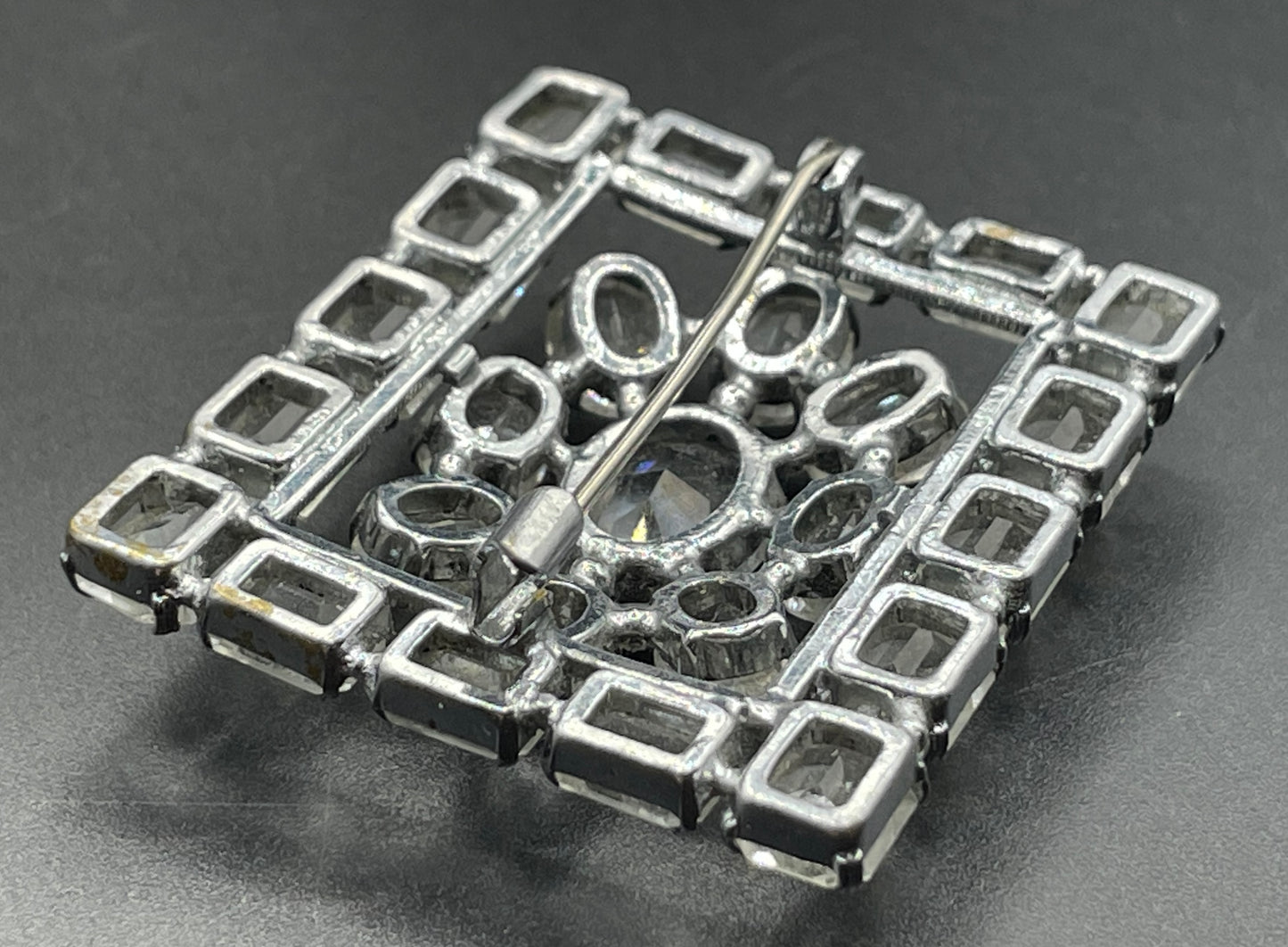Vintage Art Deco ice clear crystal paste brooch, open-backed baguette cut rectangular and oval cut glass rhinestones