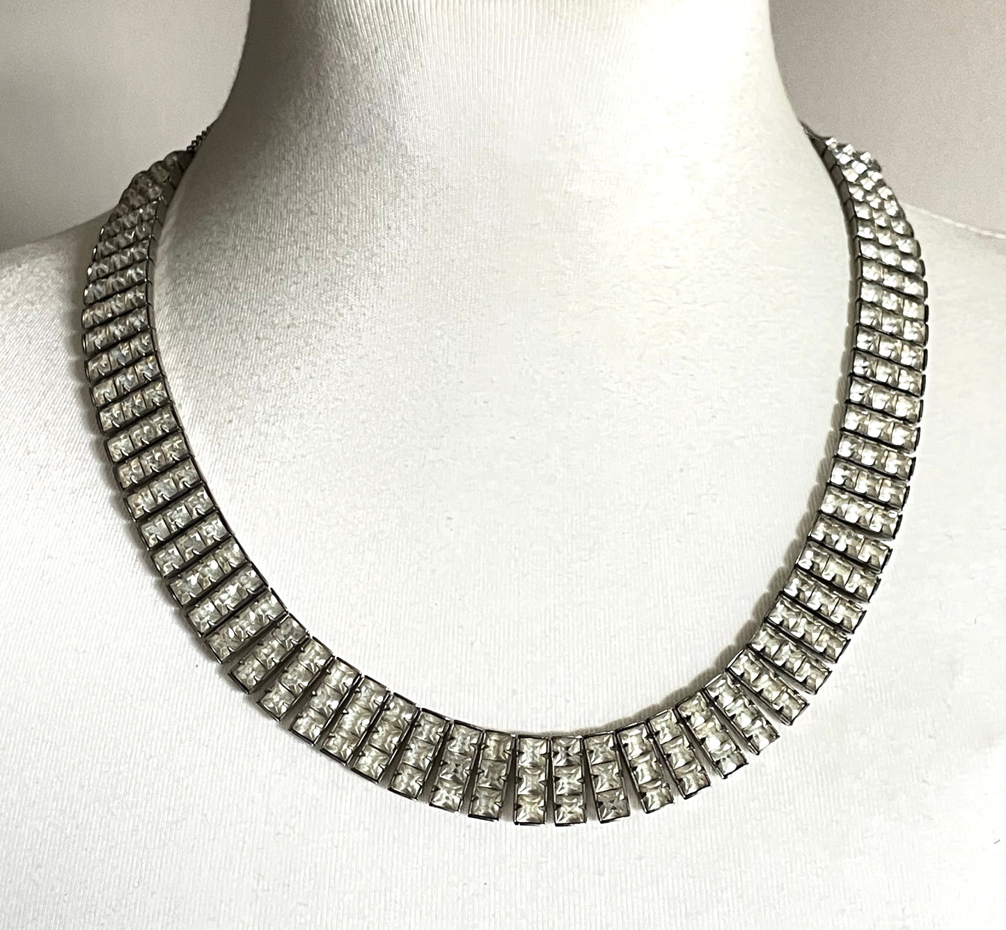 Vintage Art Deco clear crystal glass necklace, gorgeous princess cut square rhinestones