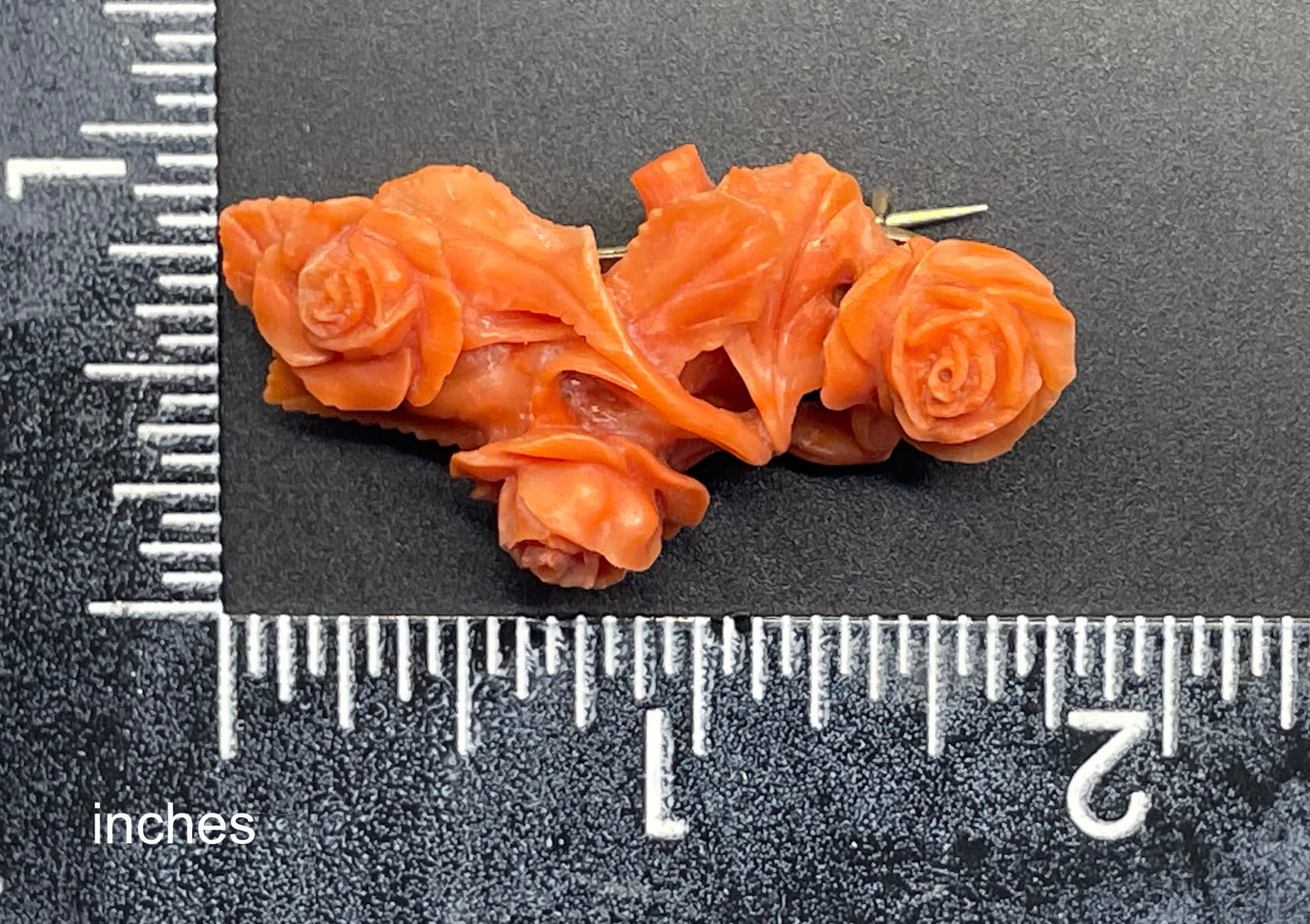 Antique Victorian carved coral and yellow metal rose flower design brooch (with pendant converter), possibly unmarked gold pin, 11 grams