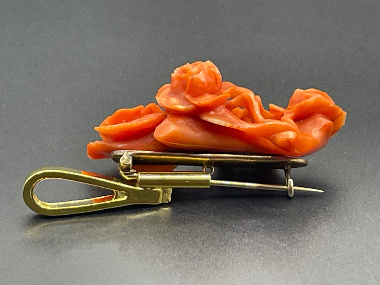 Antique Victorian carved coral and yellow metal rose flower design brooch (with pendant converter), possibly unmarked gold pin, 11 grams