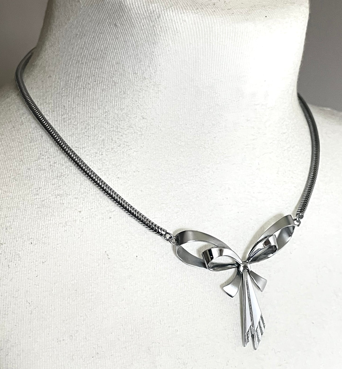 Vintage Jakob Bengel Art Deco machine age chrome snake chain bow necklace