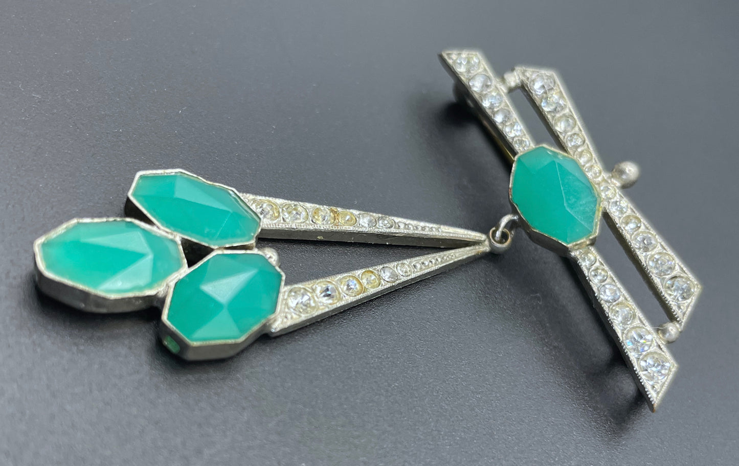 Vintage Art Deco aqua blue paste rhinestone geometric dangle brooch with chrysoprase coloured and clear crystals set in silver tone