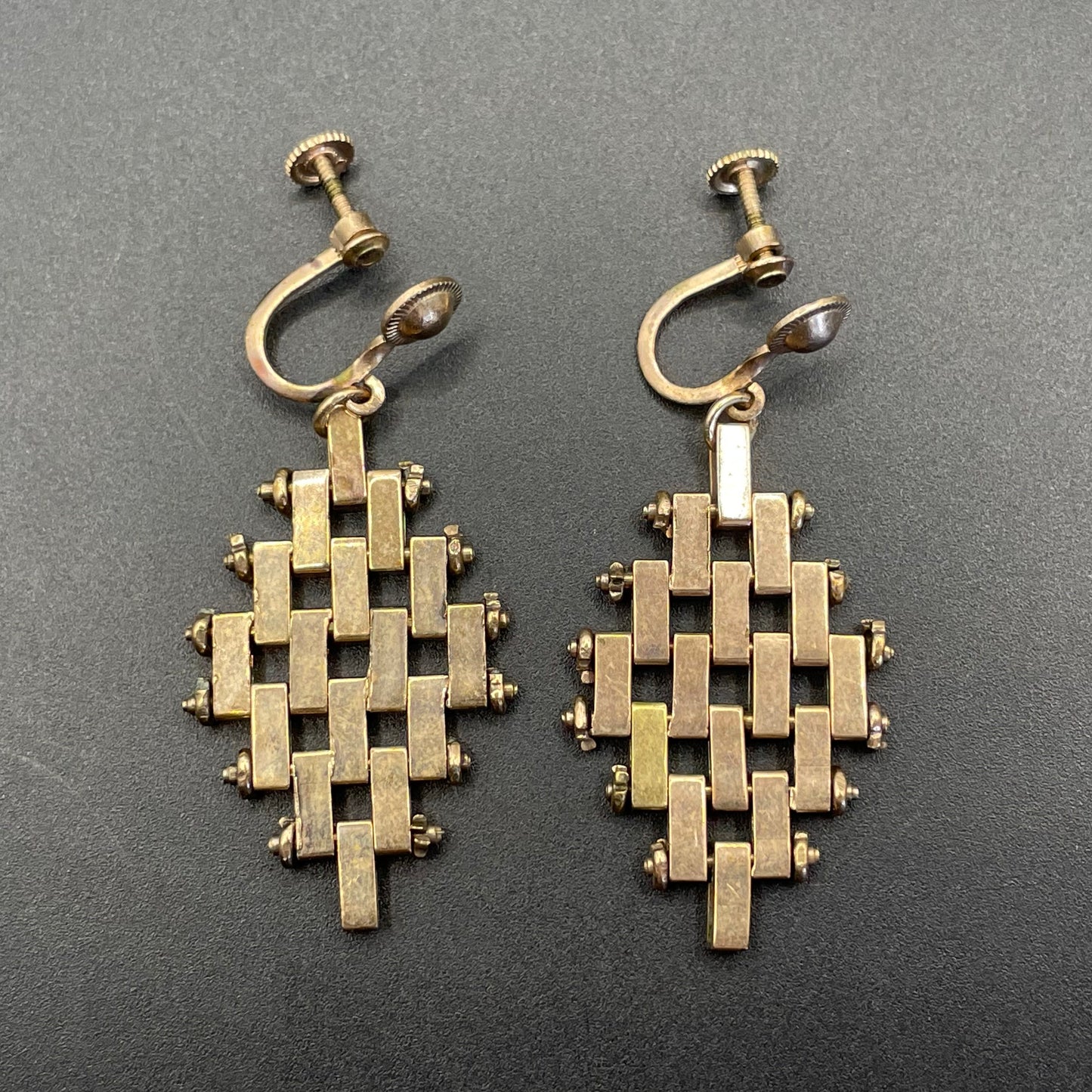 Vintage Jakob Bengel brickwork / mauerwerk gold tone screw back earrings Art Deco 1930s machine age