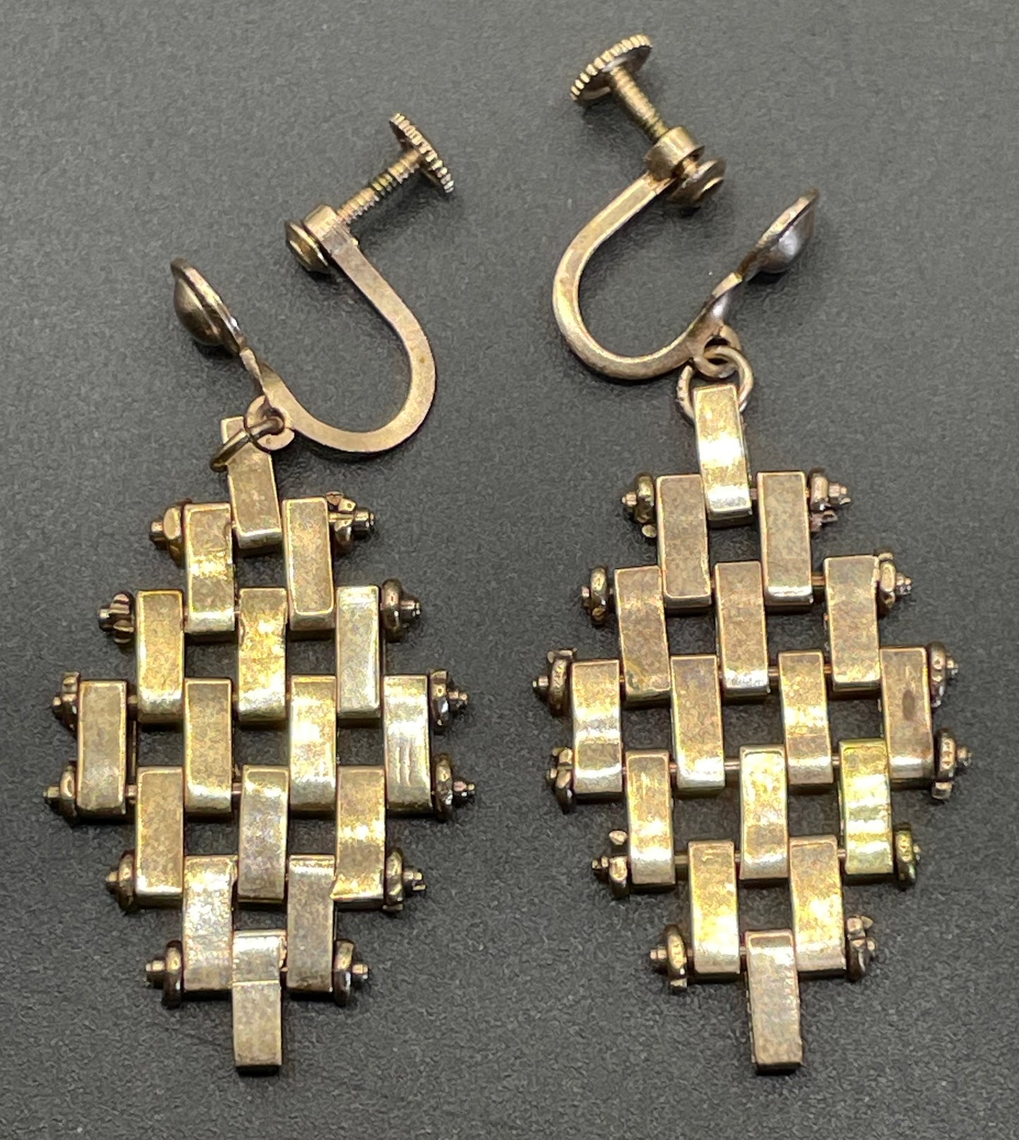 Vintage Jakob Bengel brickwork / mauerwerk gold tone screw back earrings Art Deco 1930s machine age