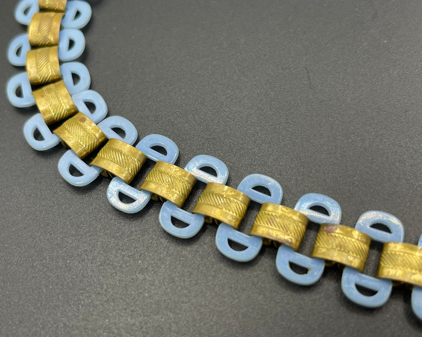 Beautiful vintage bookchain style blue poured glass bead and early plastic with gold tone fringe necklace, Art Deco, Miriam Haskell style