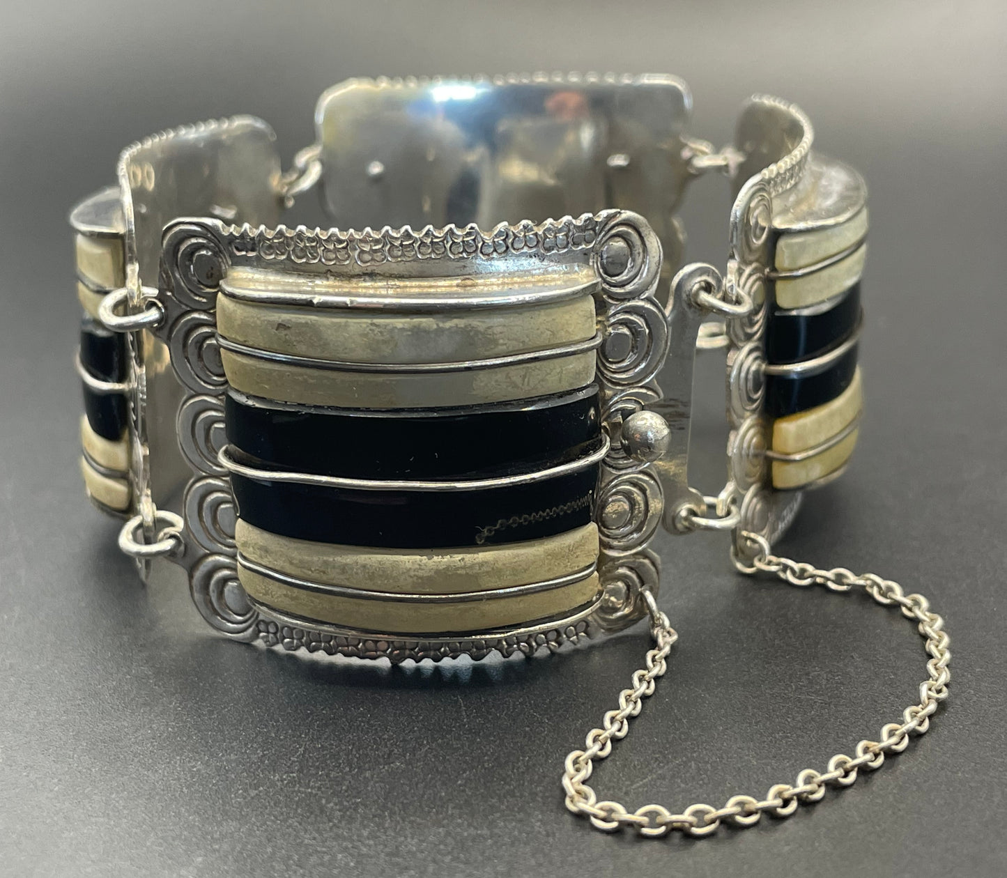 Vintage engraved Mexican sterling silver, heavy Art Deco style panel bracelet with monochrome gemstone cabochons, stamped silver Mexico 110g