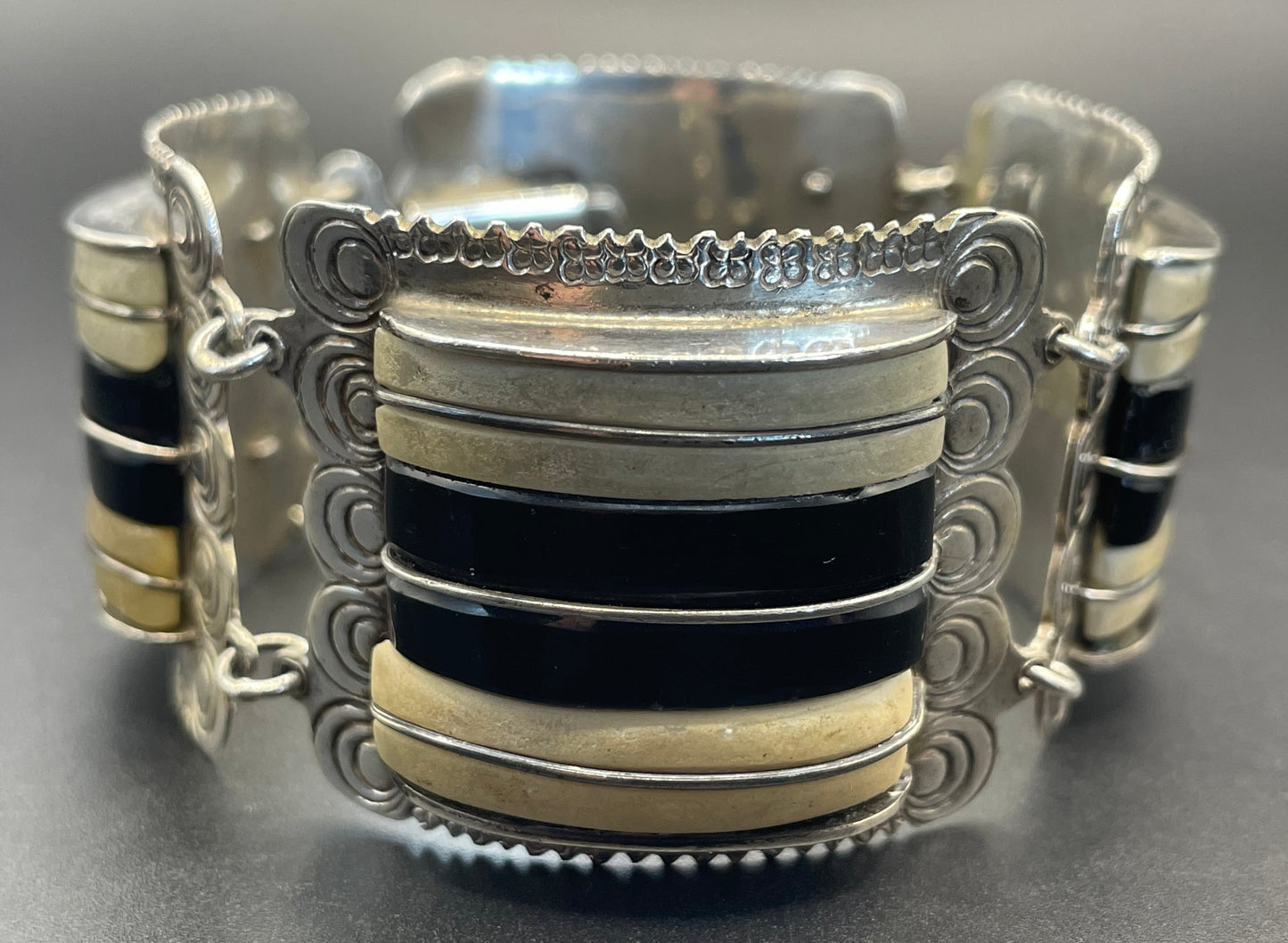 Vintage engraved Mexican sterling silver, heavy Art Deco style panel bracelet with monochrome gemstone cabochons, stamped silver Mexico 110g