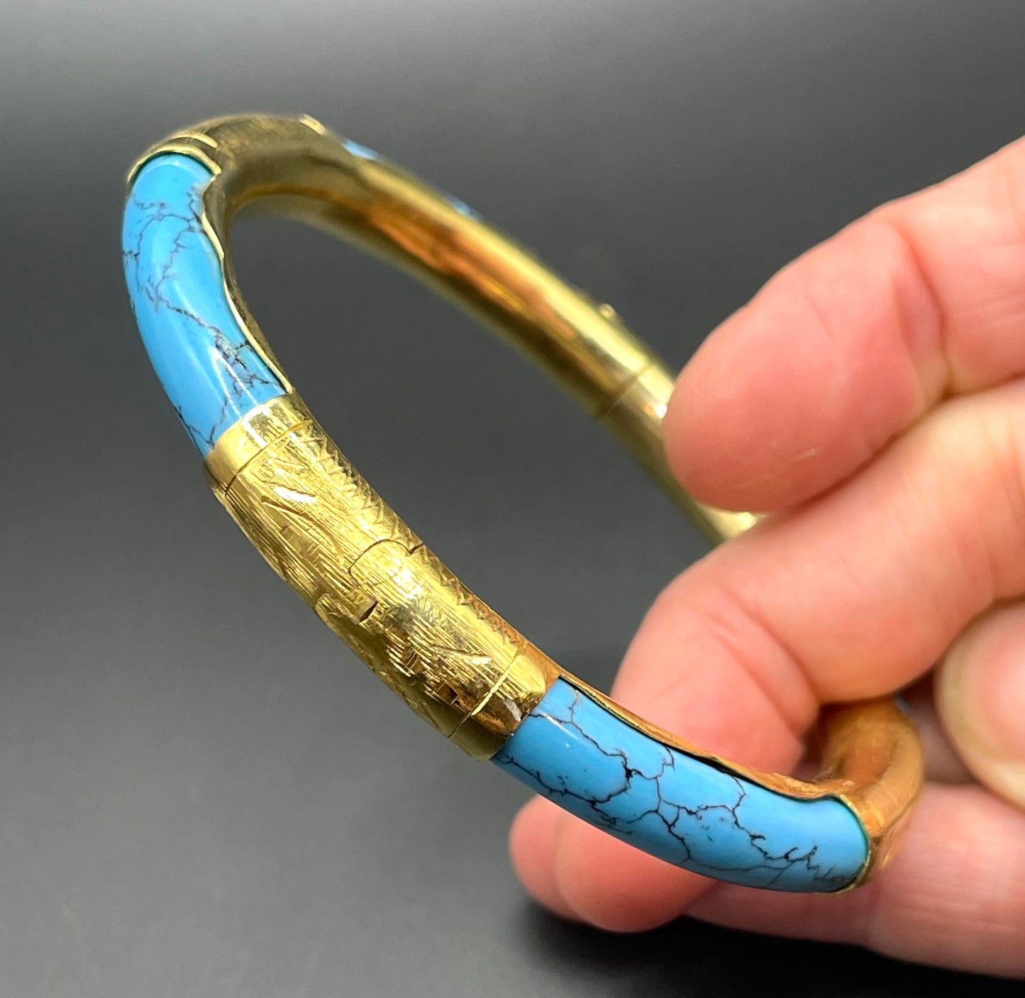 Beautiful Vintage Chinese engraved gold plated and blue turquoise inset hinged Mandarin bangle