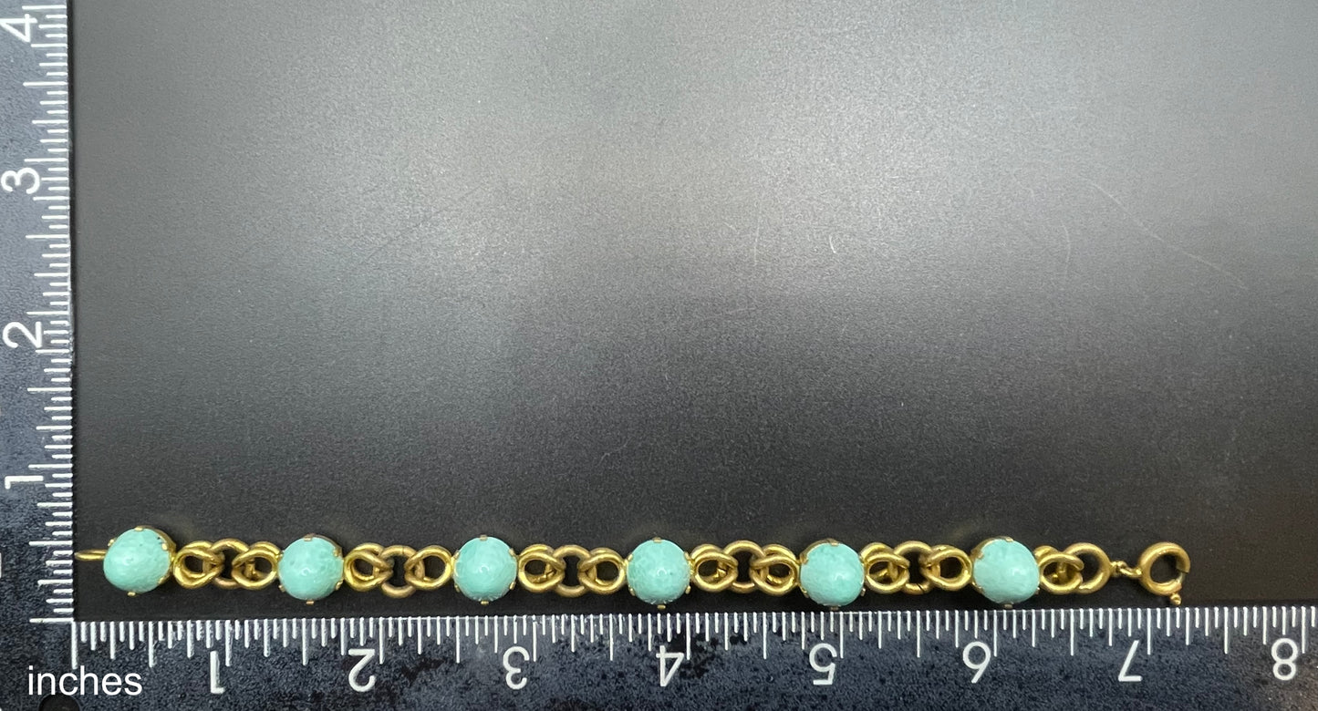 Vintage Art Deco green  'Peking' style glass tall cabochon and gold tone cocktail bracelet