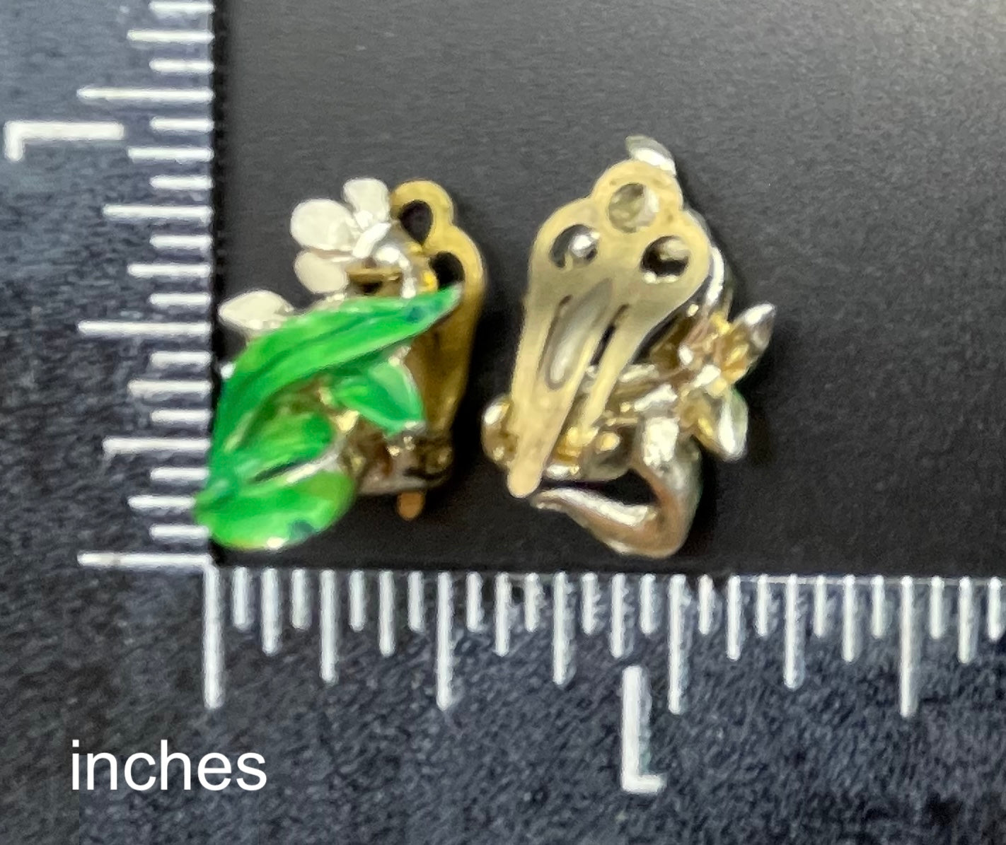 Vintage signed Exquisite snowdrop clip earrings, birthday flower series, pale gold tone, hand-painted enamel, month of January