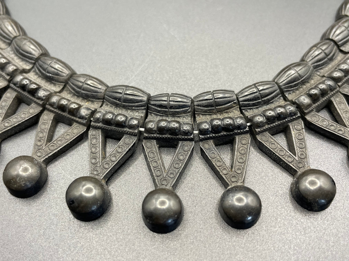 Antique Victorian moulded Vulcanite ornate panel collar necklace, unusual piece in lovely condition