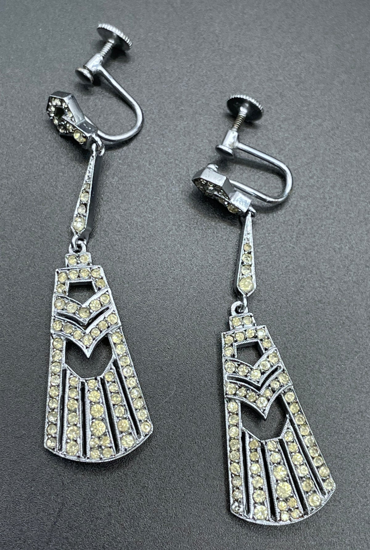 Vintage Art Deco ice clear rhinestone and silver tone dangle statement earrings with screw backs