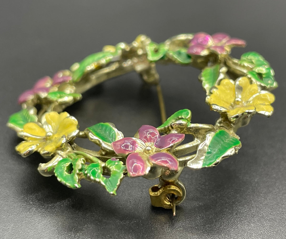 Vintage Exquisite primrose and violet wreath brooch - very rare design, gold tone and cold-painted enamel in purple, yellow and green