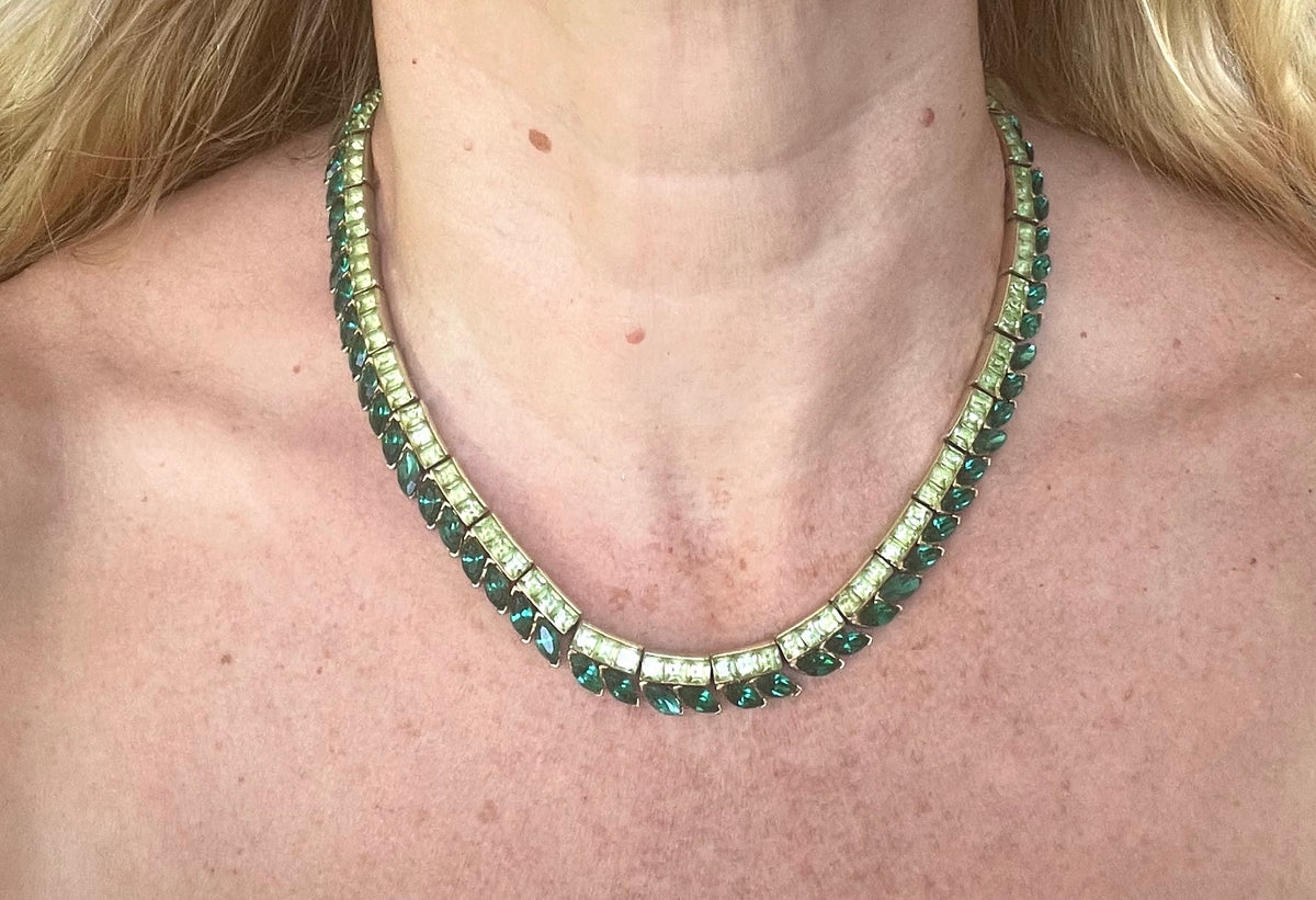 Vintage uranium glass and emerald green rhinestone riviere style necklace - fabulous crystal stones that glow under UV light