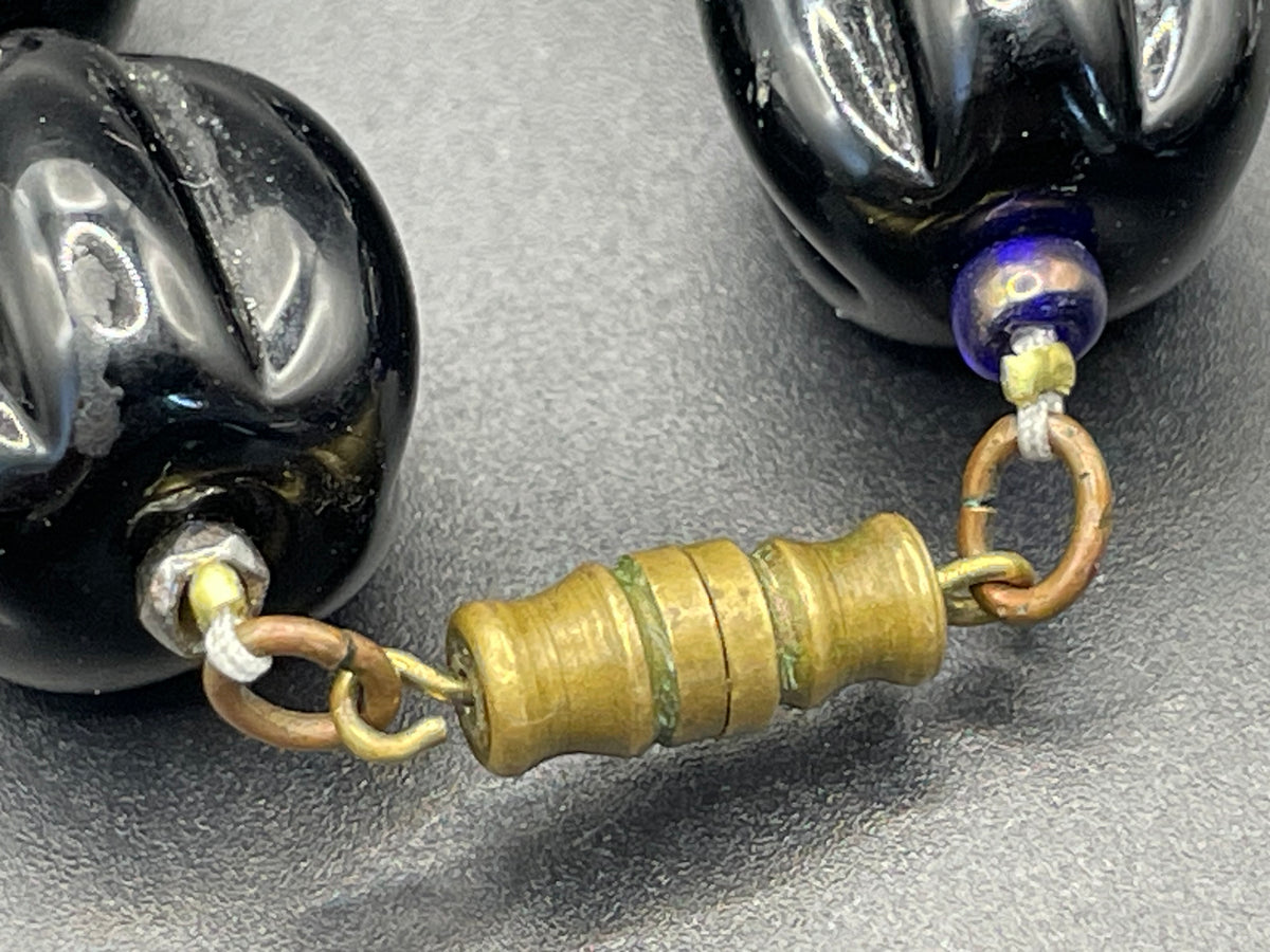 Vintage Art Deco chunky clear crystal faceted bead and carved black glass melon / pumpkin bead necklace, heavy poured glass, longer length