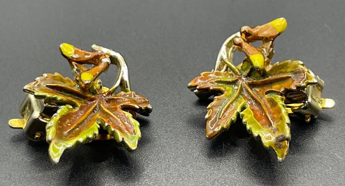 Vintage Exquisite sycamore leaf collectable clip on earrings and large brooch set, tree birthday series, pale gold tone, hand-painted enamel