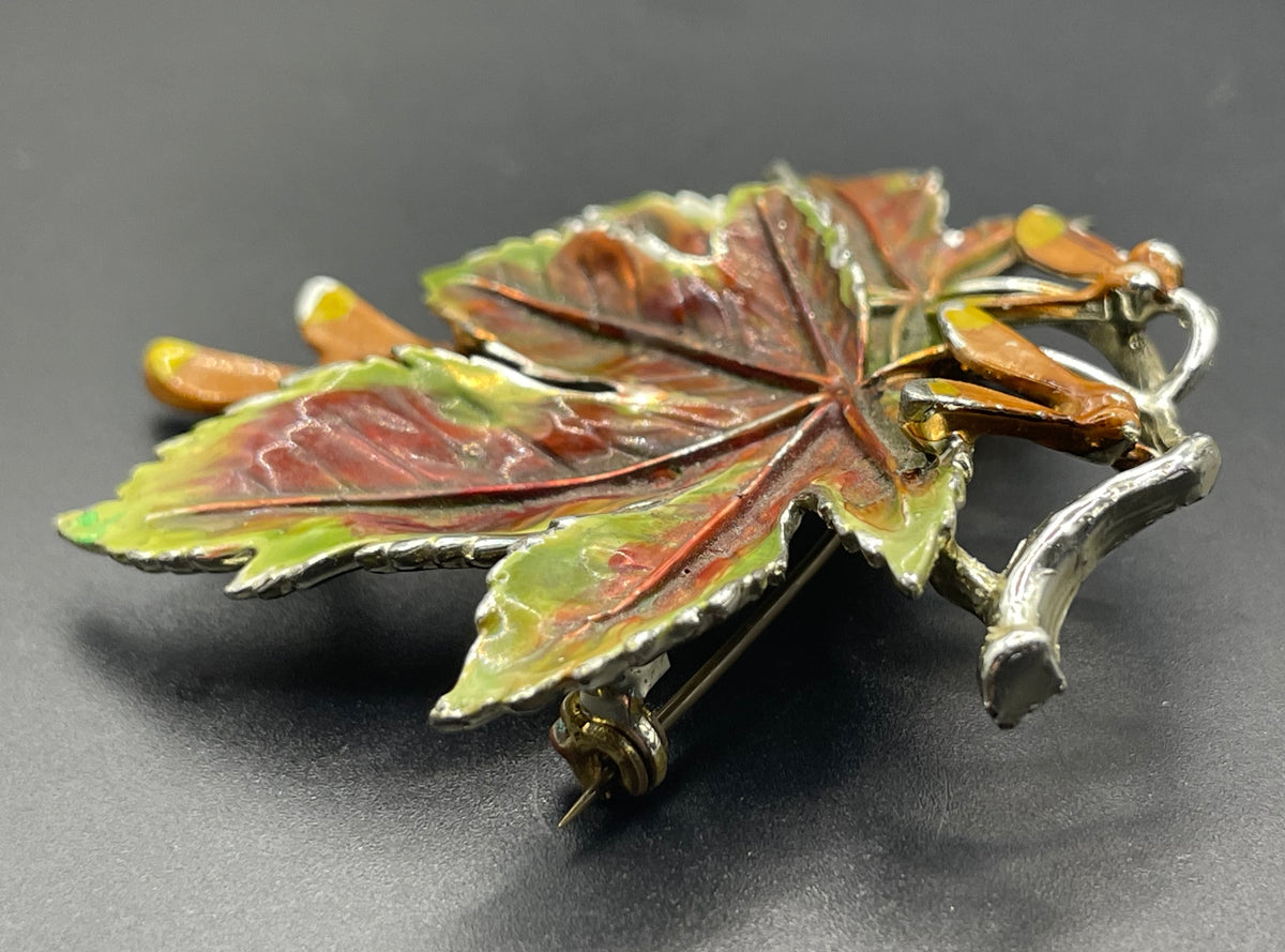 Vintage Exquisite sycamore leaf collectable clip on earrings and large brooch set, tree birthday series, pale gold tone, hand-painted enamel