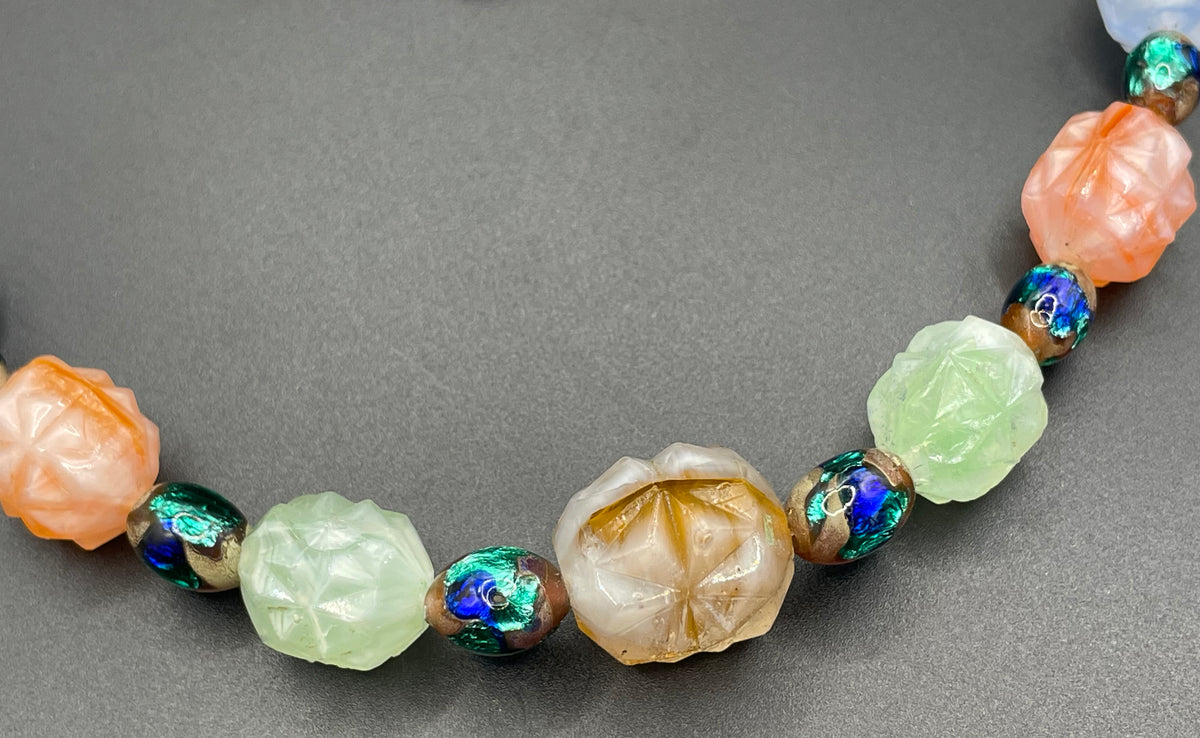 Unusual vintage moulded satin glass bead & foiled glass bead necklace with beautiful multi-coloured glass
