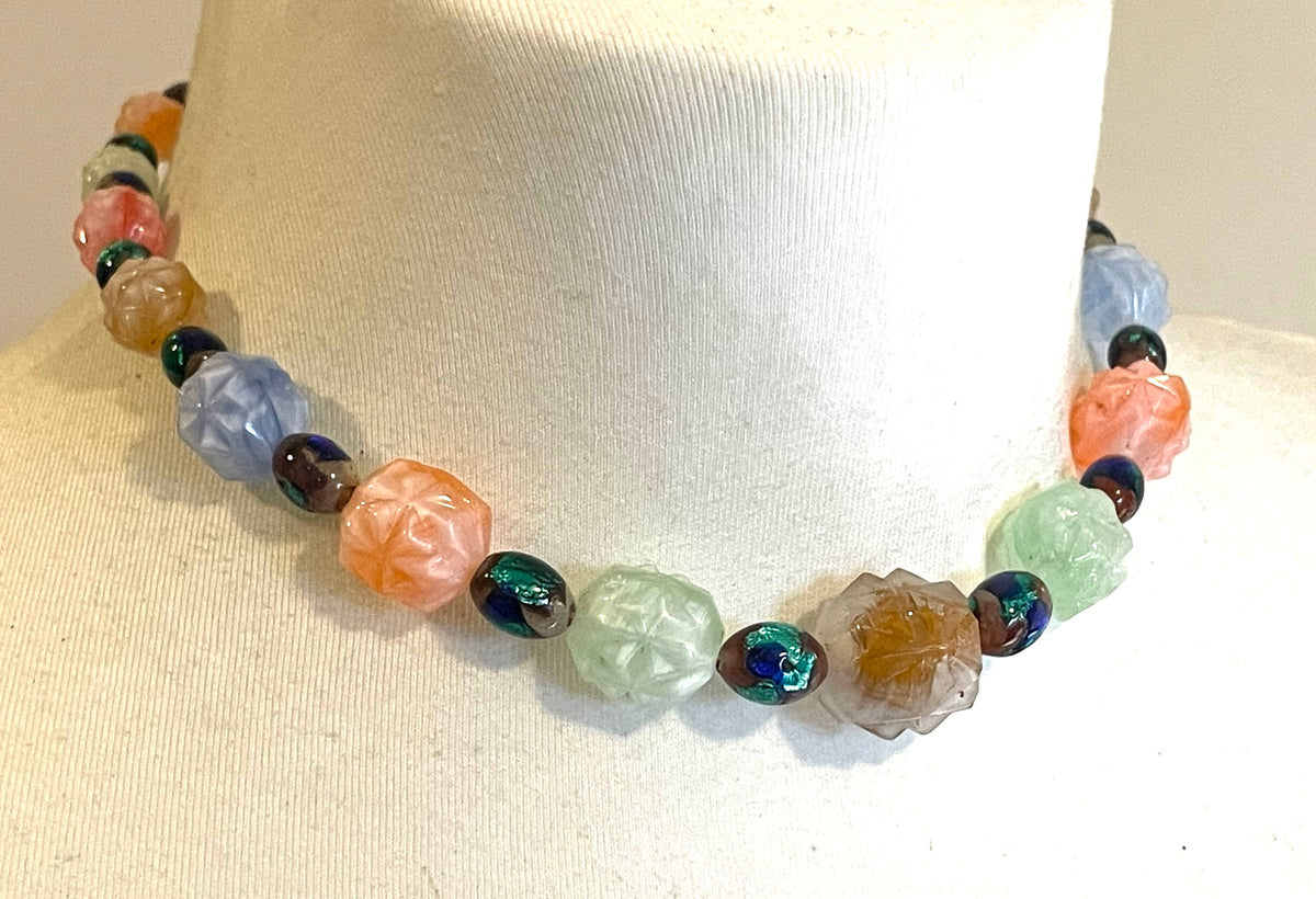 Unusual vintage moulded satin glass bead & foiled glass bead necklace with beautiful multi-coloured glass