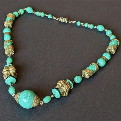 Vintage Neiger Brothers Art Deco heavy green Peking glass bead necklace with beautiful gold tone features - by Max Neiger