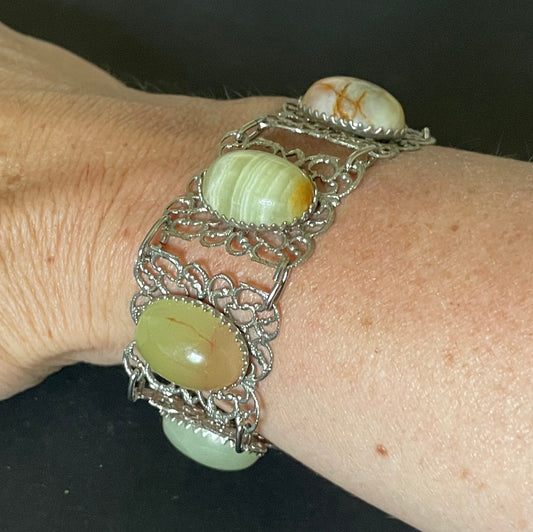 Vintage Giuliano Fratti, Milan (GM) signed pale green marble cabochon designer bracelet, heavy stones in silver tone filigree settings