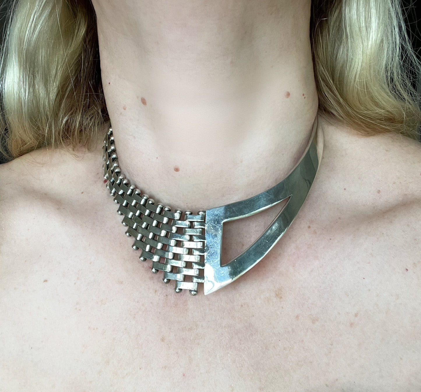 Beautiful vintage Mexican sterling silver, very heavy Art Deco style geometric and brickwork choker necklace, stamped 925 Mexico 150 grams