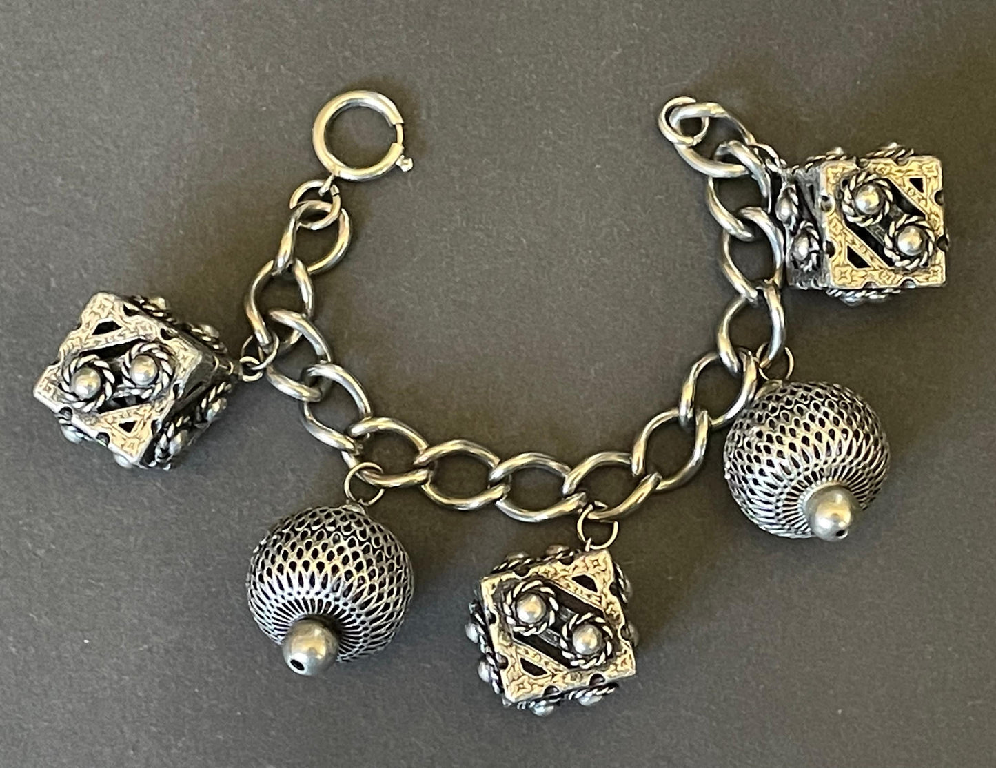 Vintage oversized silver tone filigree chunky charm bracelet, amazing quality, superb vintage condition