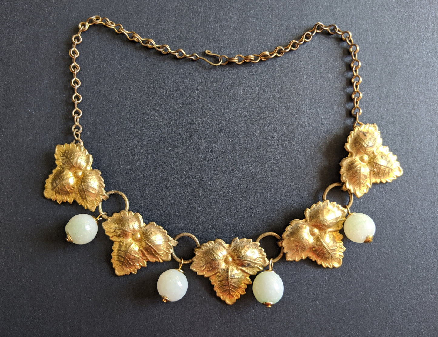 Vintage 1940s leaf and vaseline glass bead drop necklace, fabulous quality, very much like Miriam Haskell