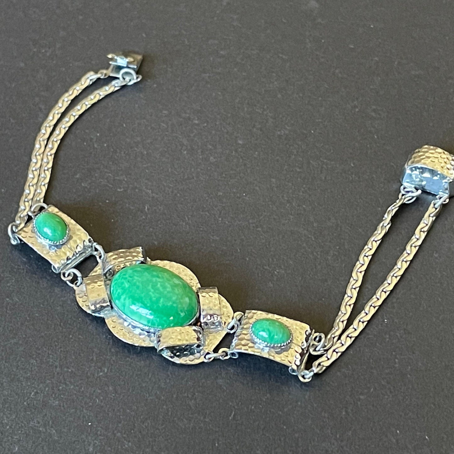 Vintage Jakob Bengel Art Deco machine age, green ' Peking glass ' cabochon hammered chrome bracelet