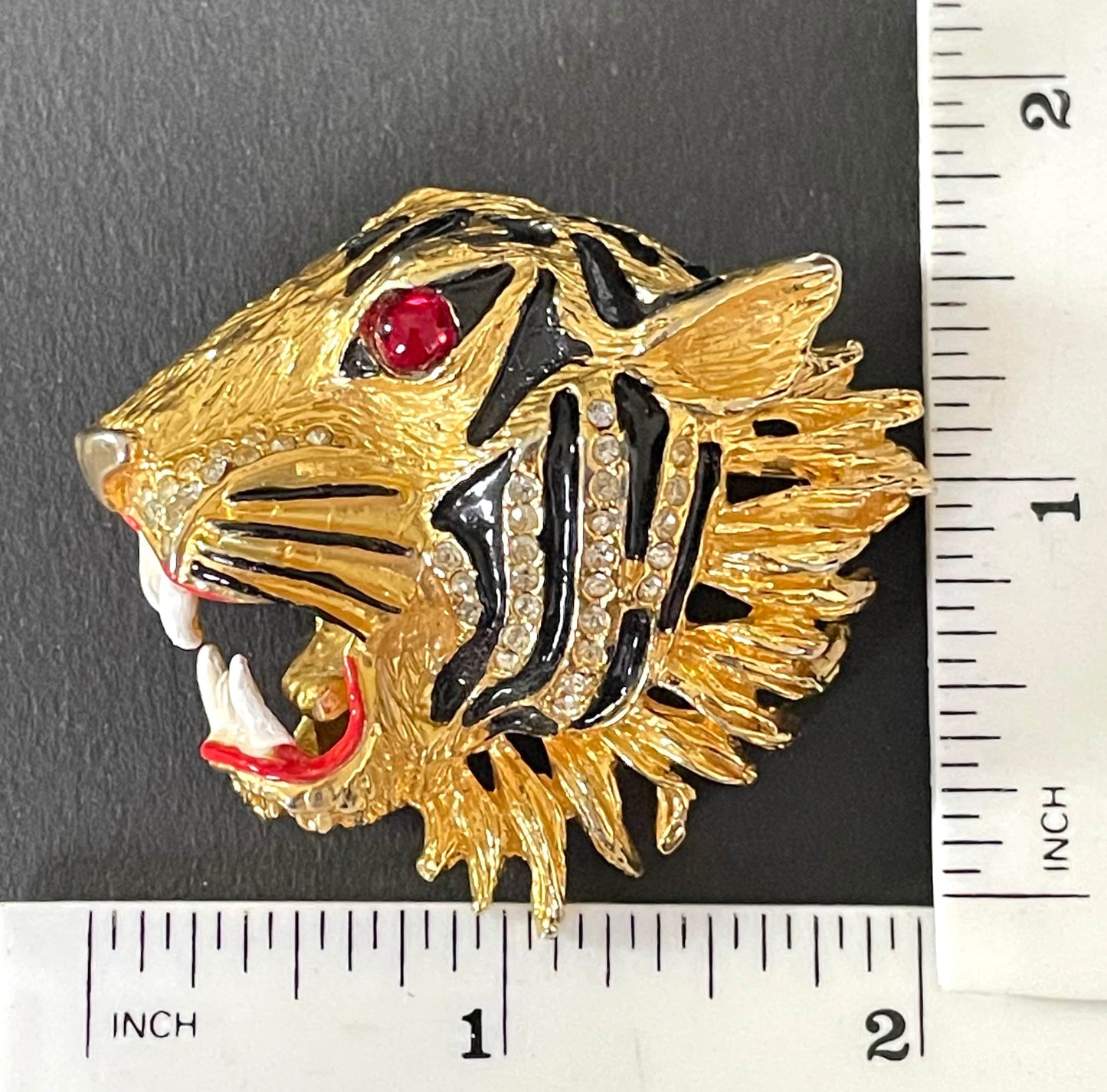 Huge vintage fierce tiger head brooch - red glass cabochon, rhinestone and enamel - in the style of Hattie Carnegie, Gucci, Butler & Wilson