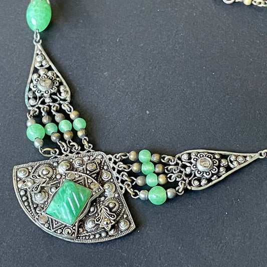 Vintage Art Deco Czech green Peking glass necklace with silver tone panels, marcasite and moulded Peking glass geometric stone