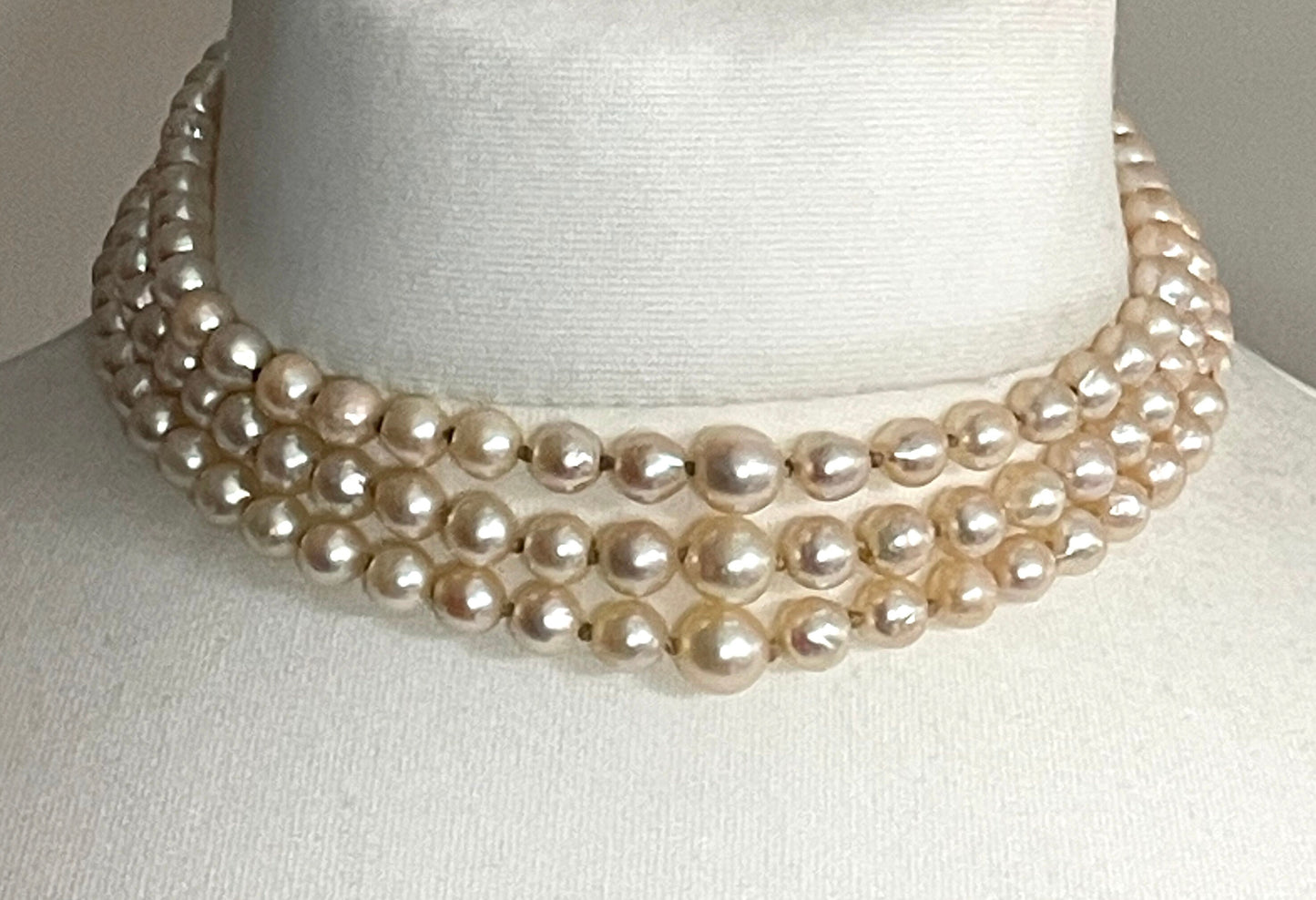 Antique / vintage real cultured pearl triple strand choker necklace, hand-knotted in box, pretty silver, ruby & clear paste box clasp 64g