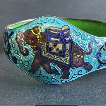 Vintage beautiful Rajasthani silver and brightly coloured enamel elephant design Indian hinged bangle, vibrant blue, green and deep red