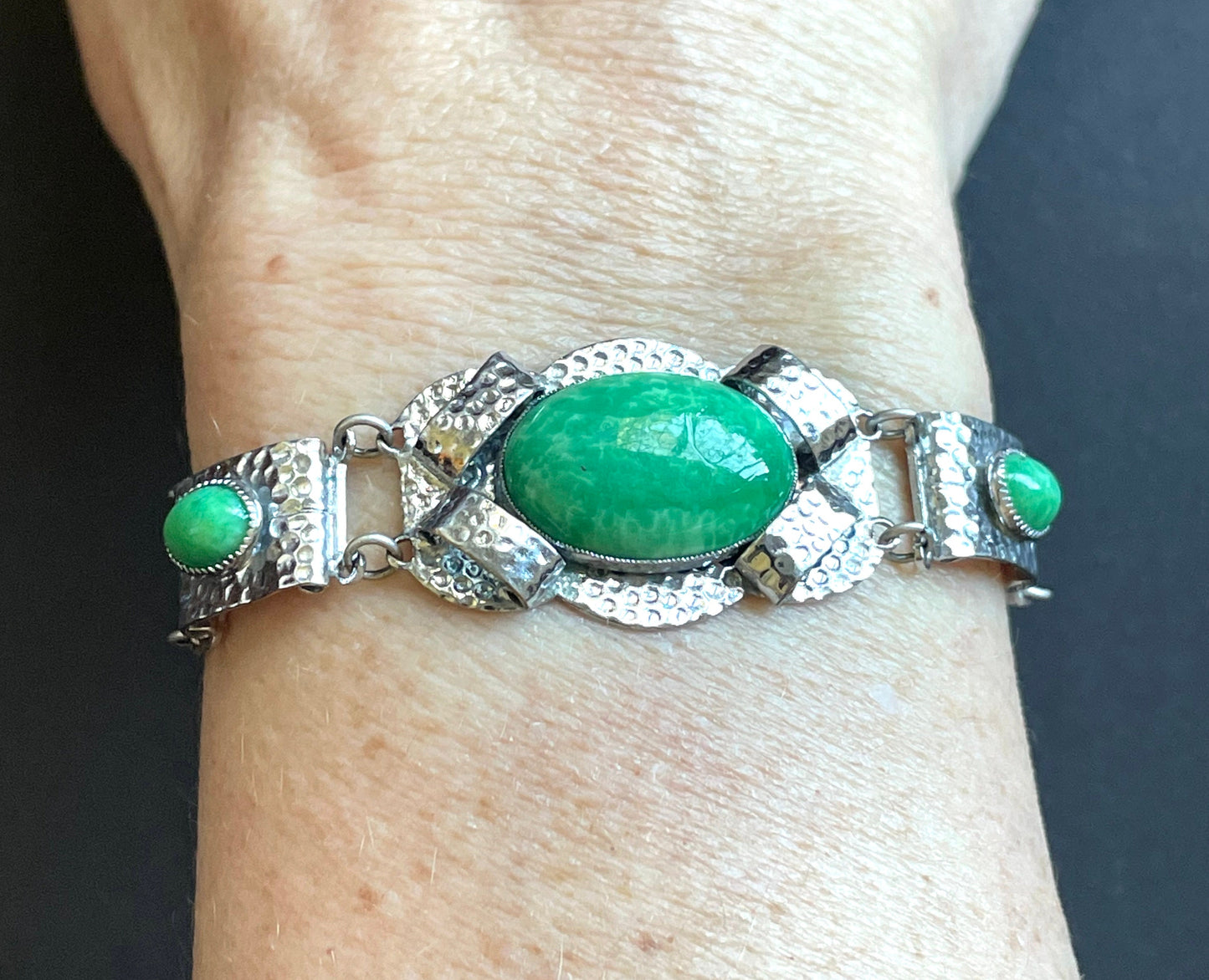 Vintage Jakob Bengel Art Deco machine age, green ' Peking glass ' cabochon hammered chrome bracelet