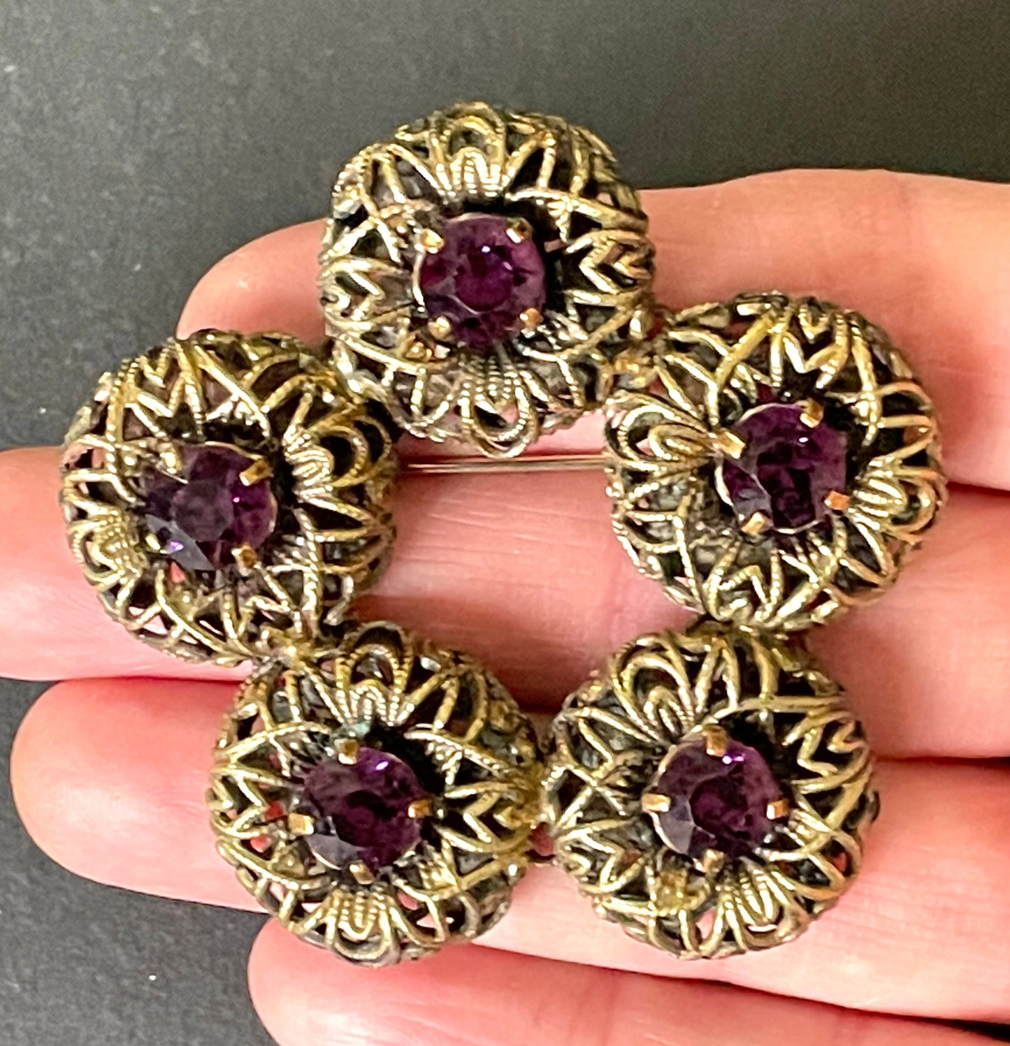 Large vintage amethyst purple paste 1930s Czech Art Deco rhinestone floral brooch with gold tone filigree