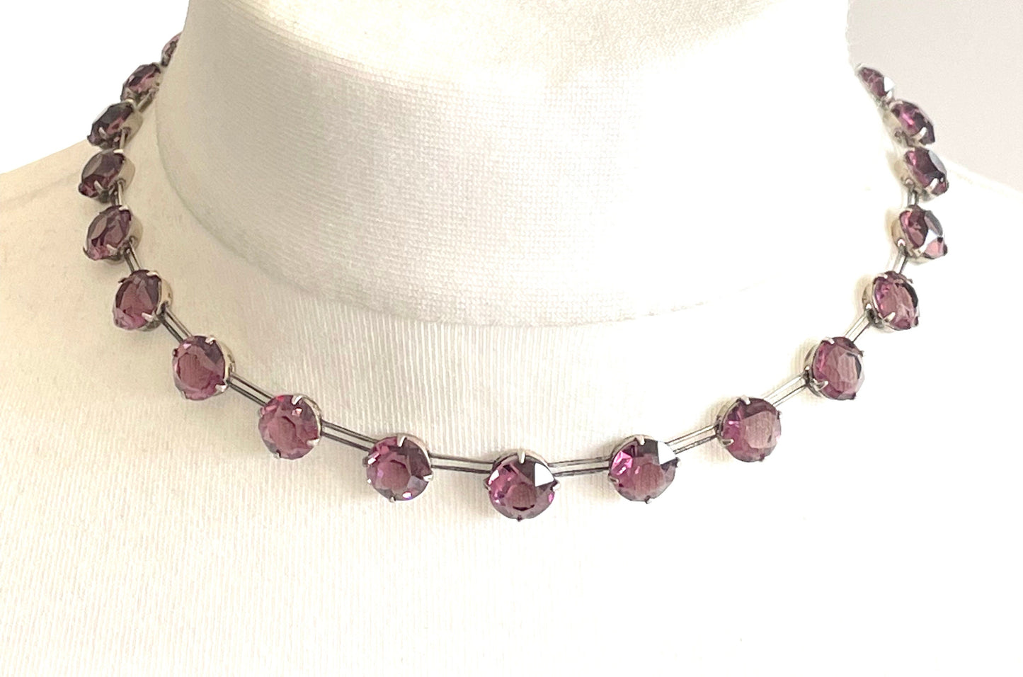 Vintage sterling silver Art Deco ruby pink / amethyst purple chaton cut crystal rhinestone riviere necklace bezel set, open backed