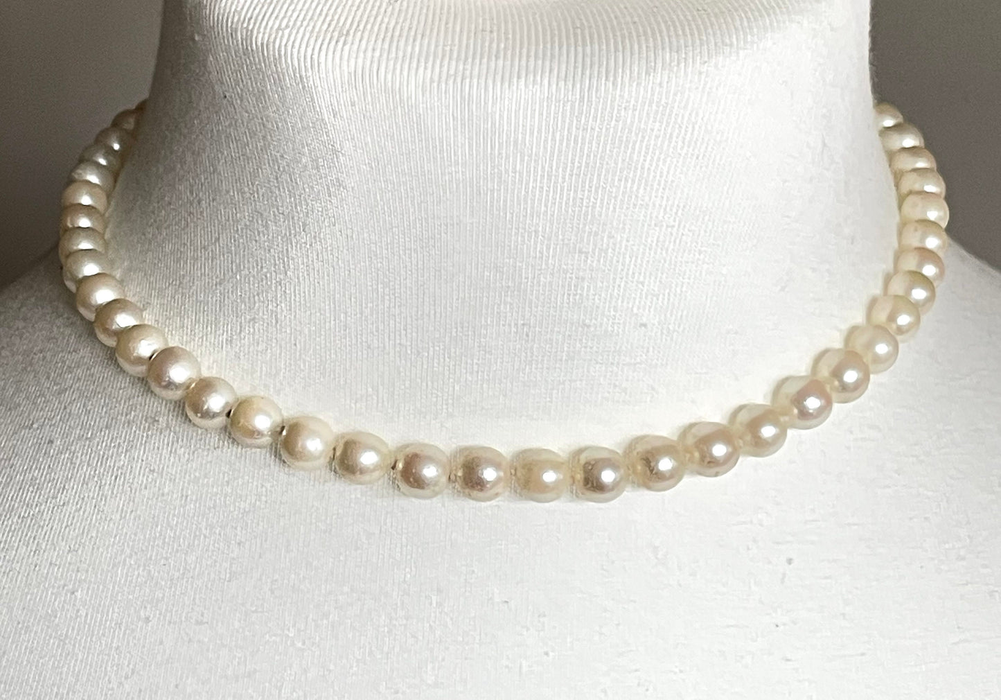 Antique real cultured pearl choker necklace, large equal sized pearls, hand-knotted, pretty sterling silver clasp, classic chic