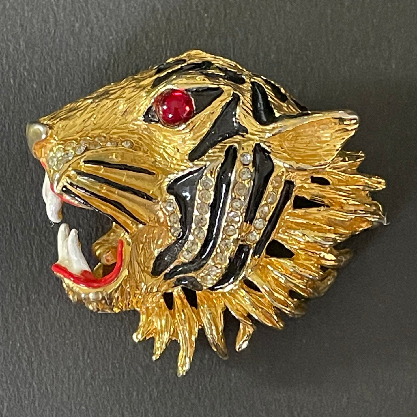 Huge vintage fierce tiger head brooch - red glass cabochon, rhinestone and enamel - in the style of Hattie Carnegie, Gucci, Butler & Wilson