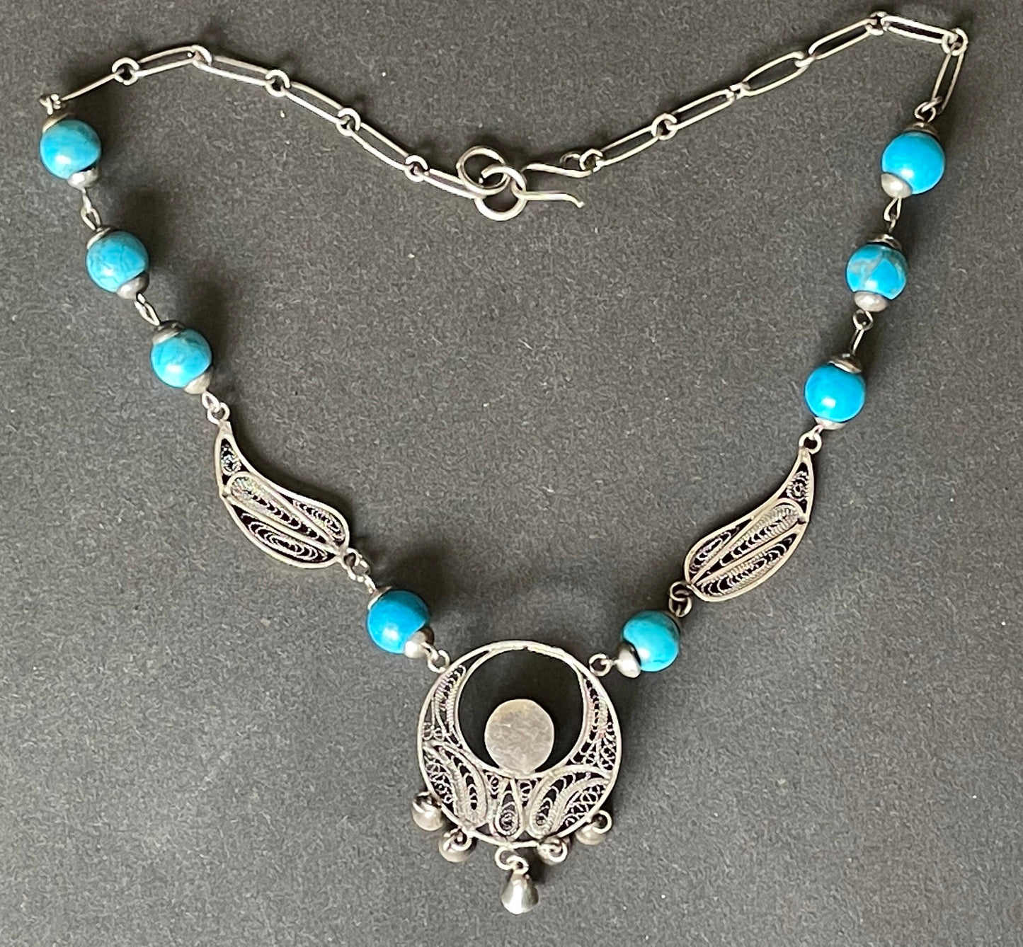 Vintage Indian sterling silver, real turquoise bead & filigree necklace, lovely fringe pendant with cabochon and paisley panels - Kashmiri?