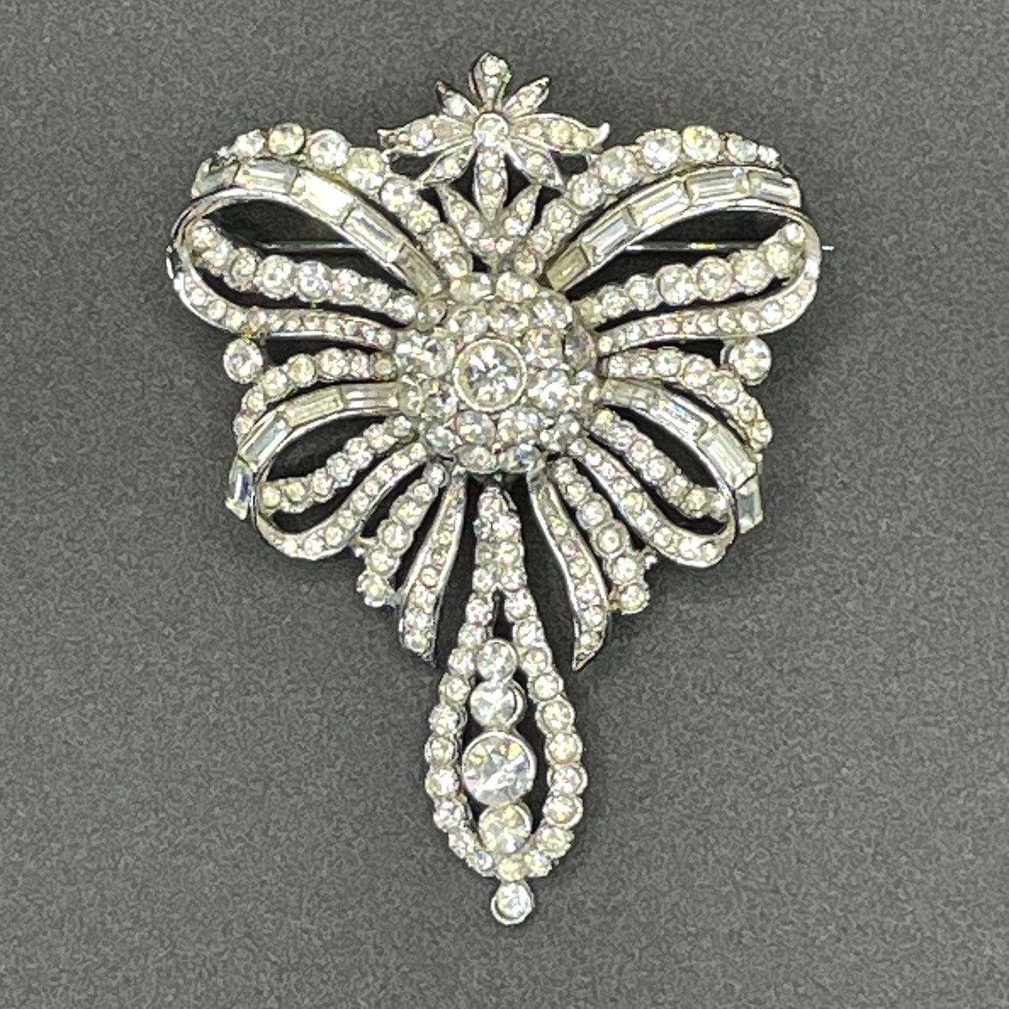 Vintage unsigned Attwood and Sawyer ( A&S ) large clear rhinestone and silver tone baroque style brooch