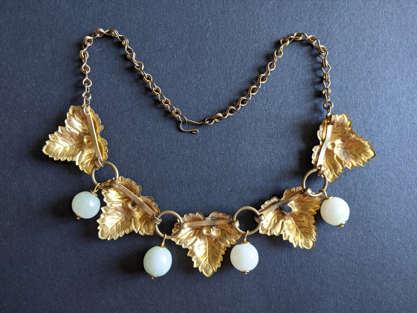 Vintage 1940s leaf and vaseline glass bead drop necklace, fabulous quality, very much like Miriam Haskell