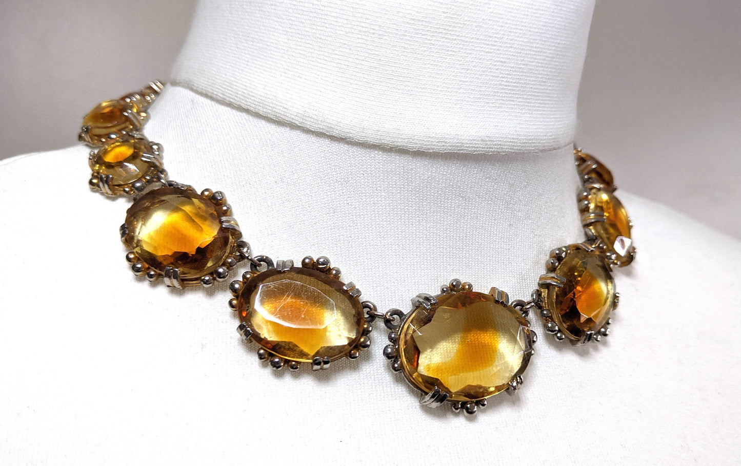 Vintage bi-colour bi-tonal topaz / citrine and jonquil glass crystal riviere necklace and bracelet with larger stones - by Sphinx